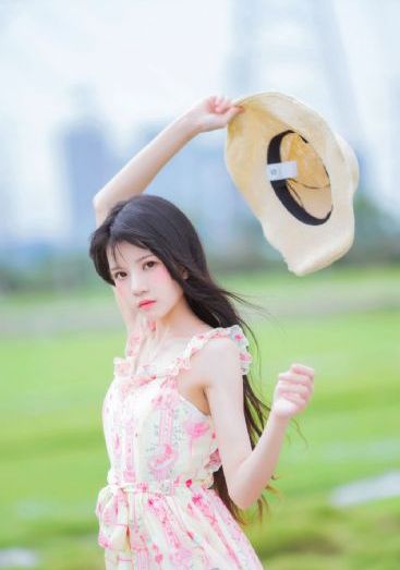 冰漪野外丰满人体1
