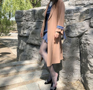 家教女老师