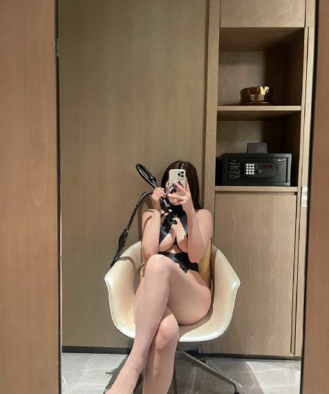 请随意对待