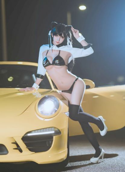 电车摩女