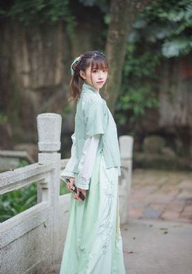 溢出动漫