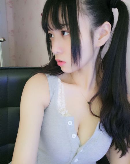 魔法少女与恶曾是敌人. 动漫