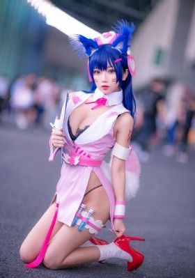 二十五岁女高中生