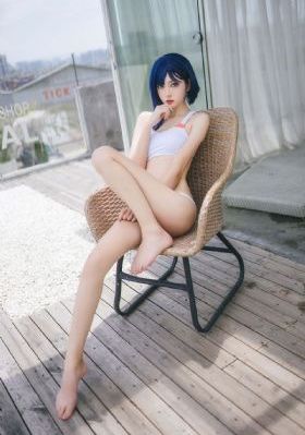 年轻的女教师6