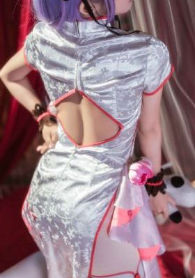 指尖传出真挚的热情